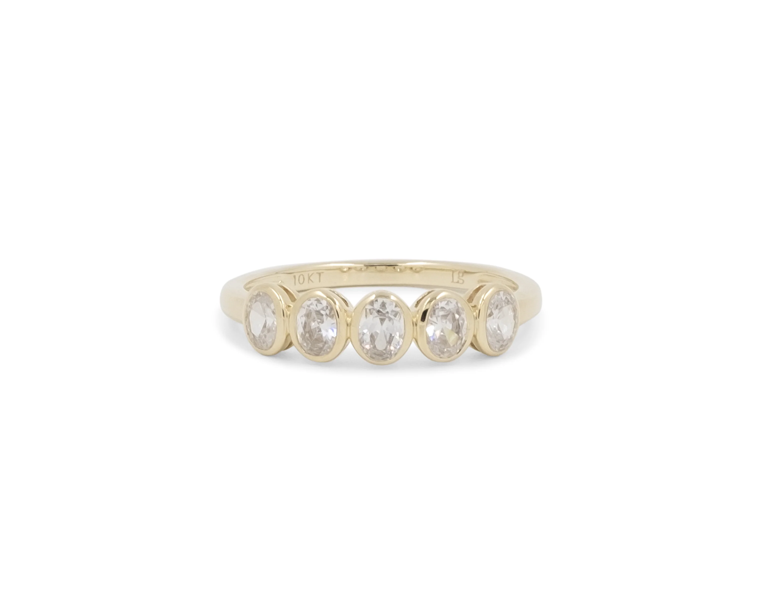 THE DAINTY MULTI-OVAL STACKER