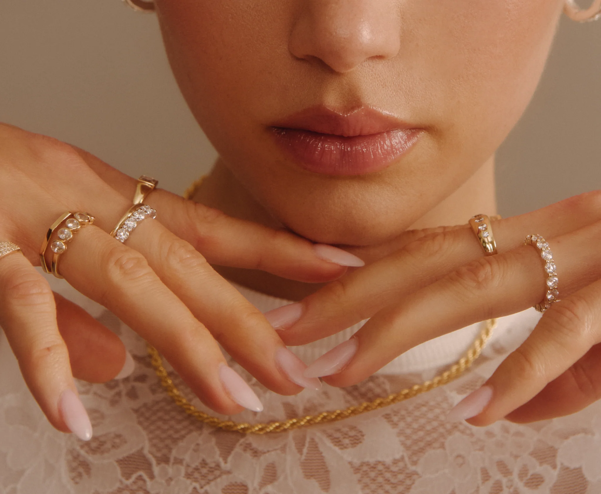 THE DAINTY MULTI-OVAL STACKER - Image 4