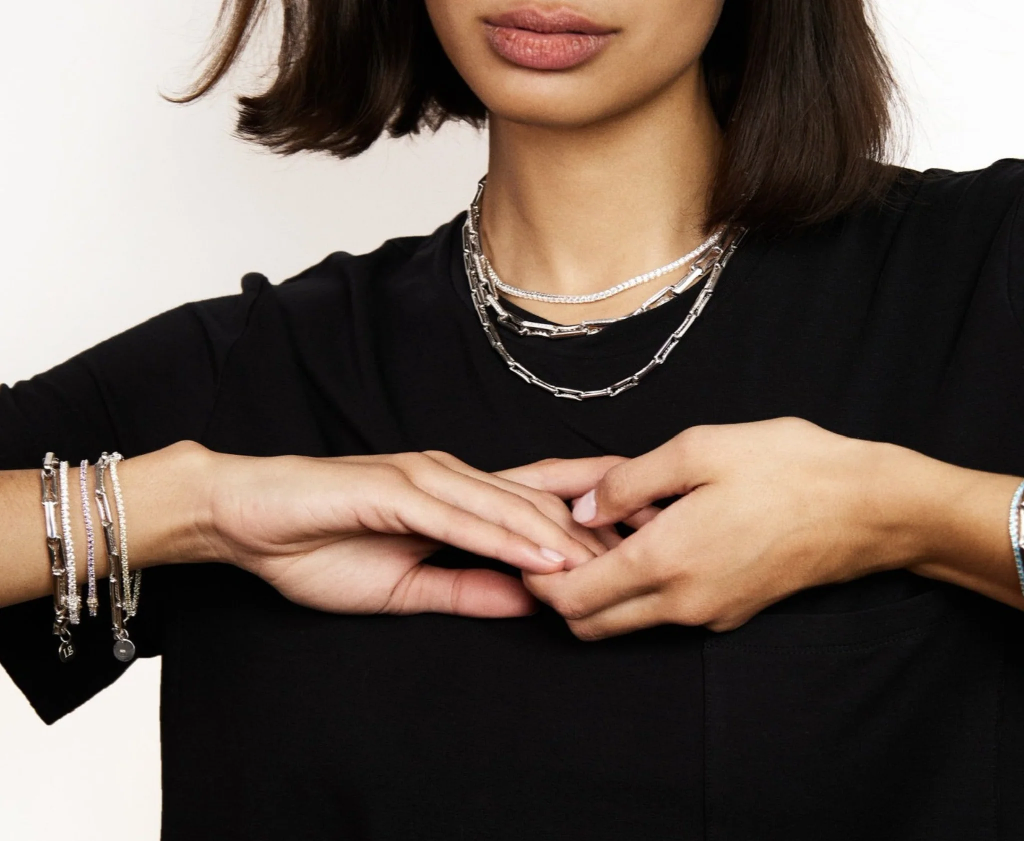 THE SMALL INDENTED PAPERCLIP BRACELET - Image 8