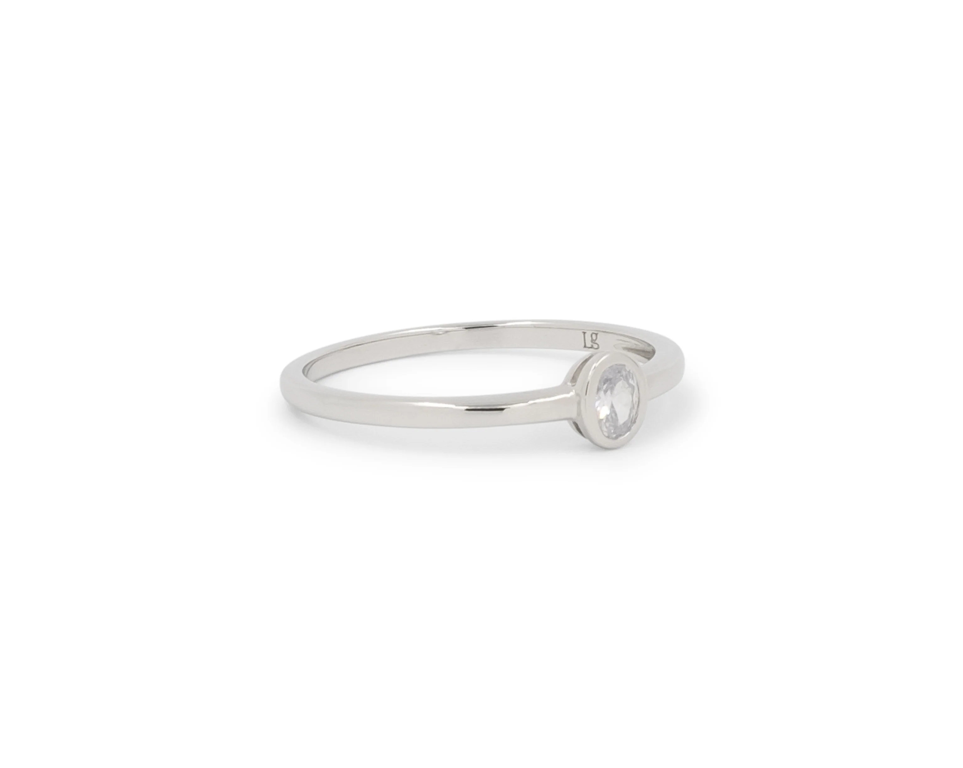 THE DAINTY OVAL STACKER - Image 6