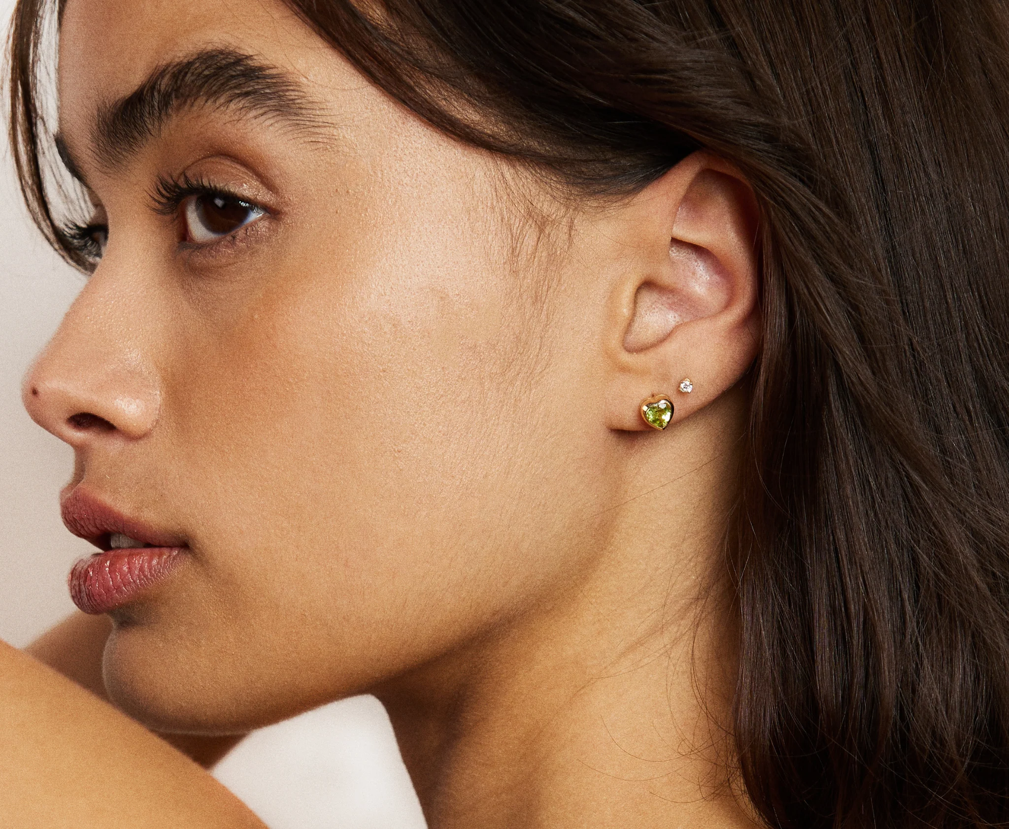 THE MINI DIAMOND STUDS - Image 3