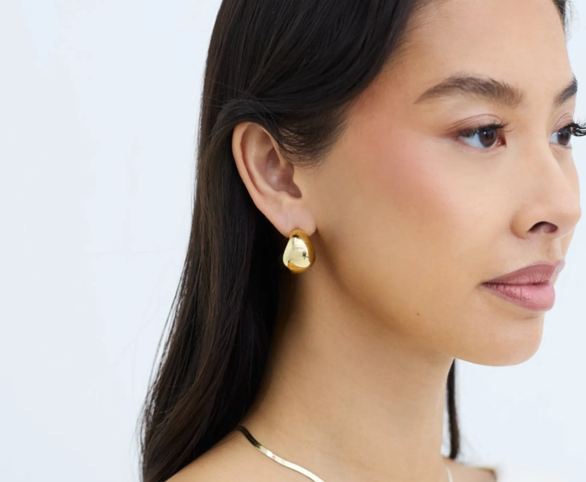 THE DROPLET EARRINGS - Image 3