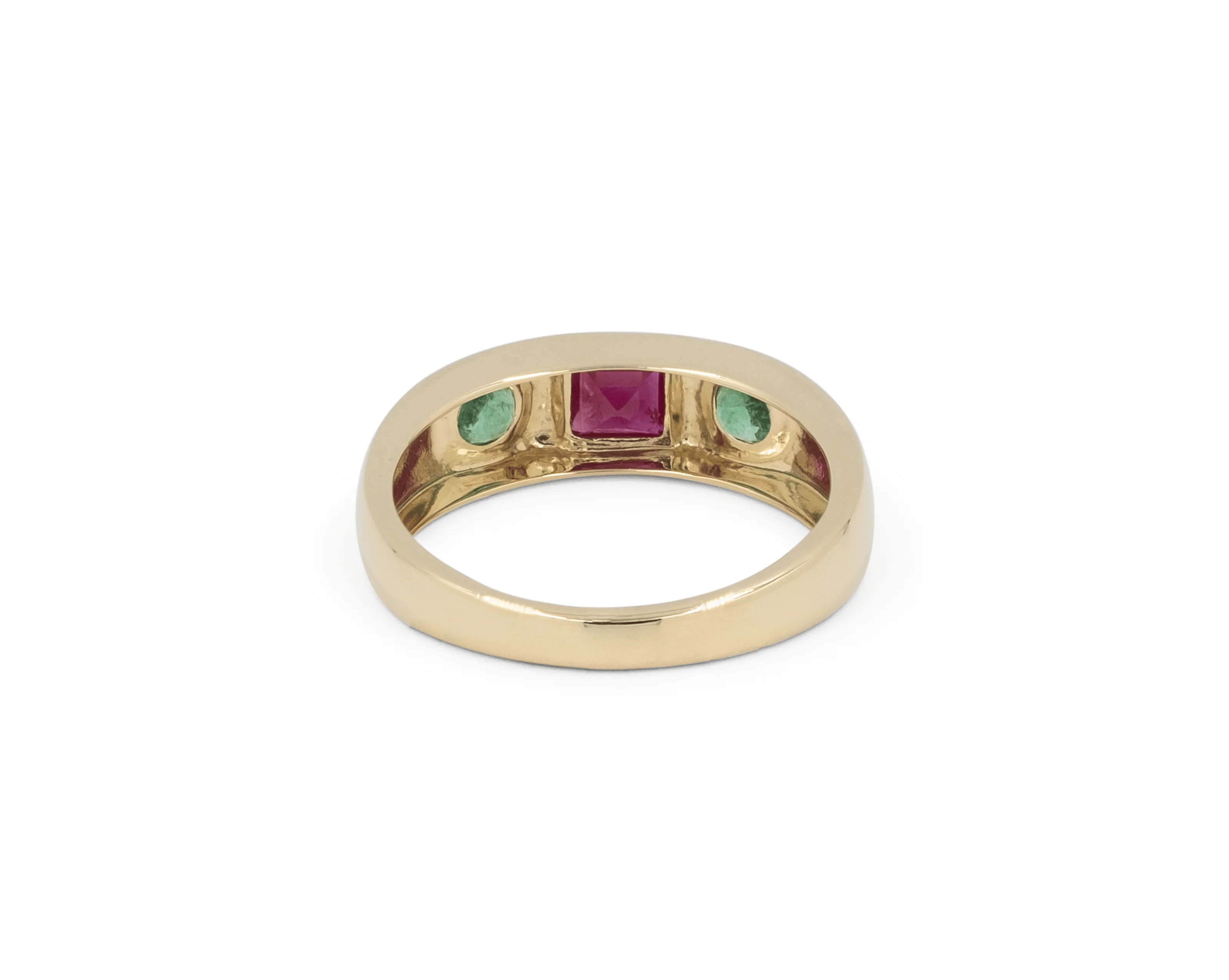 THE MULTI-STONE RING - Image 7