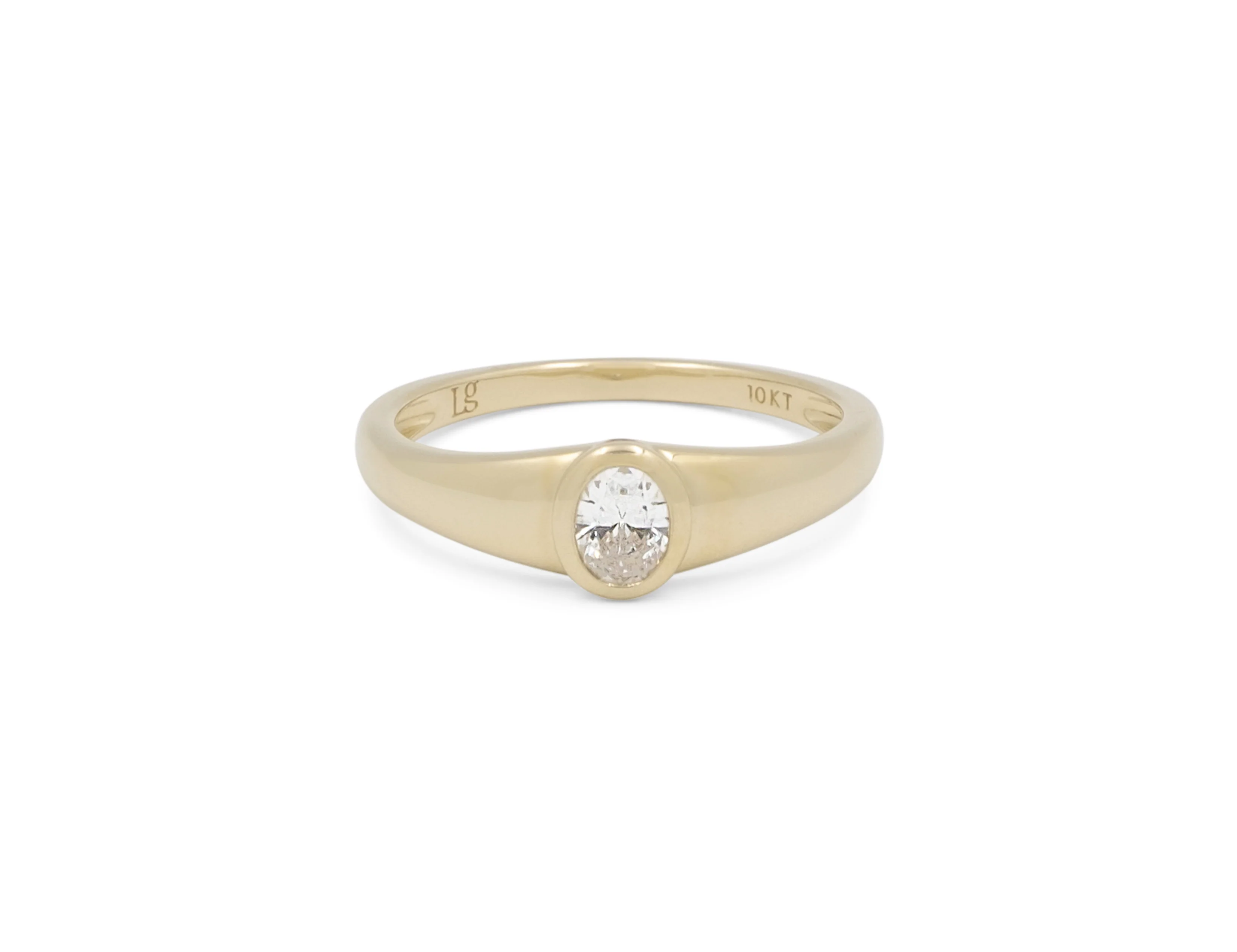 THE OVAL DOME RING