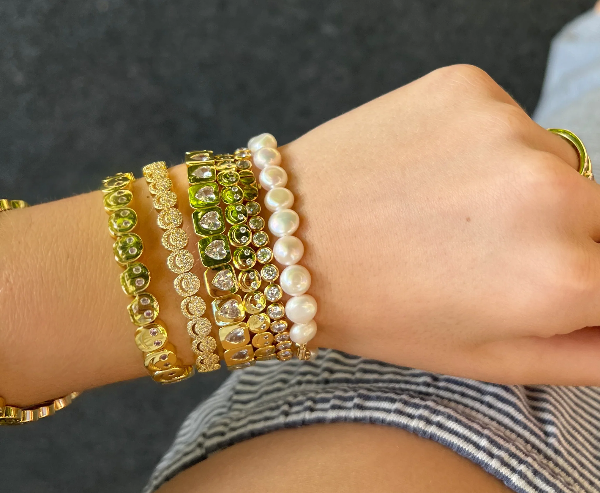 THE SIGNATURE PEARL BRACELET - Image 5